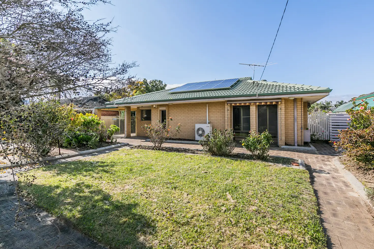 Main view of Homely house listing, 6 Greenwood Court, Kelmscott WA 6111