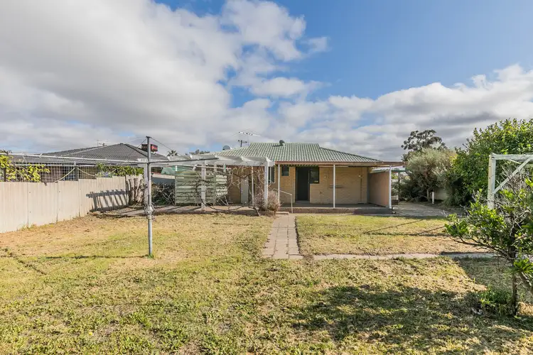 Fourth view of Homely house listing, 6 Greenwood Court, Kelmscott WA 6111
