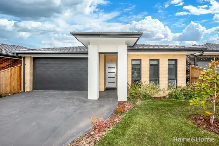 Main view of Homely house listing, 7 Ballet Crescent, Sunbury VIC 3429