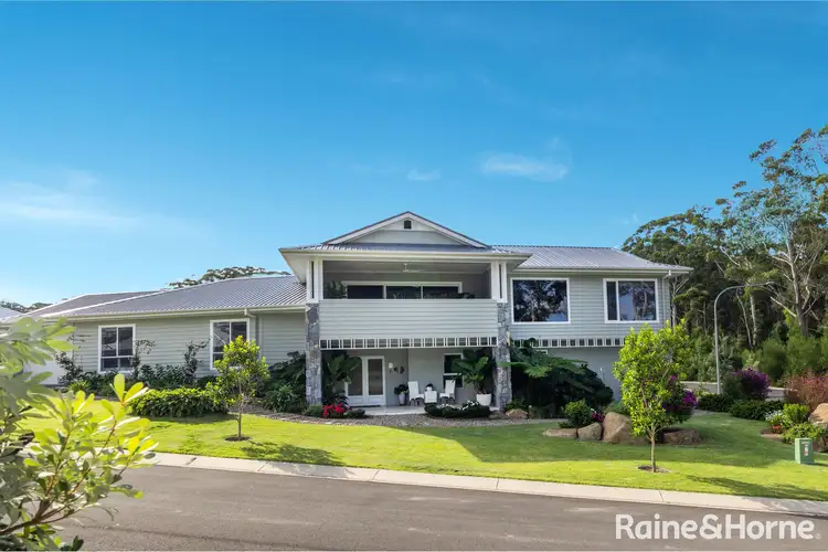 26 Brookwater Crescent, Mollymook Beach NSW 2539
