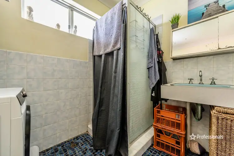 Sixth view of Homely house listing, 32A Mark Way, Mount Tarcoola WA 6530