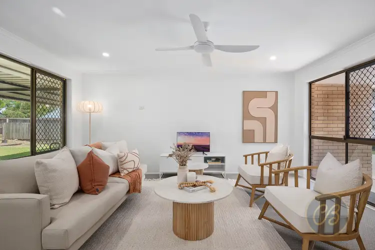 4 Maurienne Road, Petrie QLD 4502