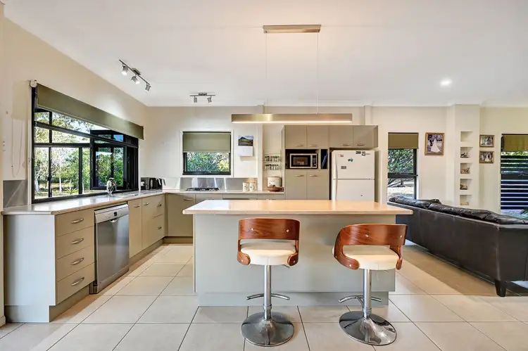 40 Axford Road, Toll QLD 4820