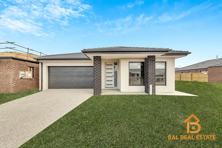 18 Leeward Drive, Tarneit VIC 3029