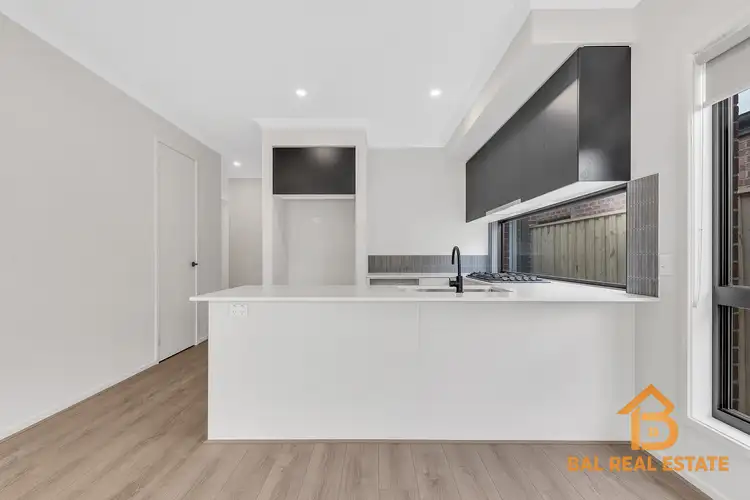 Fifth view of Homely house listing, 18 Leeward Drive, Tarneit VIC 3029