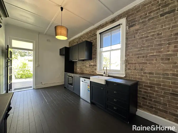 37A Railway Avenue