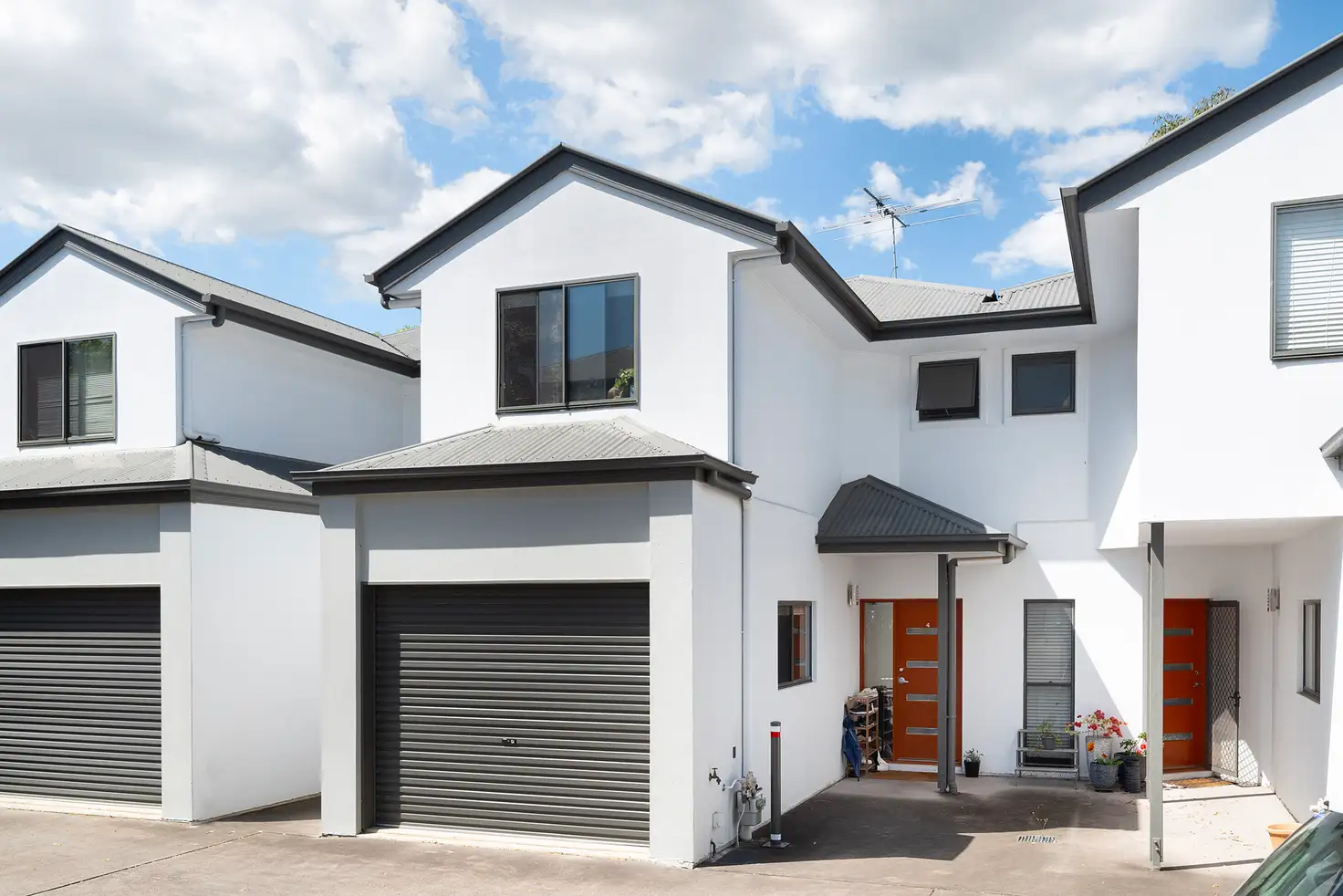 Main view of Homely townhouse listing, 4/19 Worden Street, Morningside QLD 4170