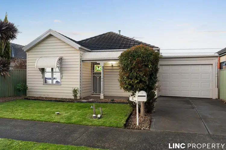 Main view of Homely house listing, 5 Cassinia Link, Pakenham VIC 3810