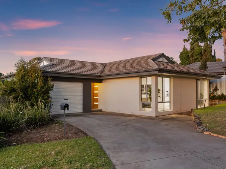 1 Desmond Road, Hackham SA 5163