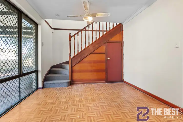 Sixth view of Homely house listing, 2 Delamere Way, Camillo WA 6111