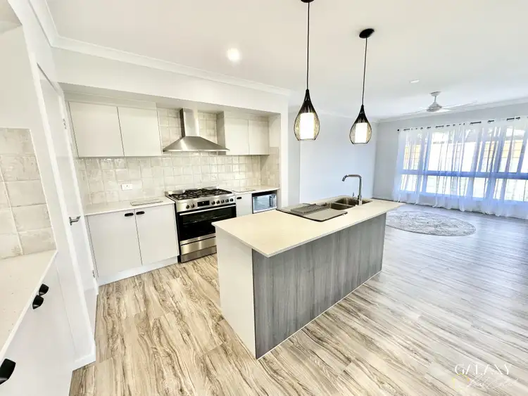 Second view of Homely house listing, 54 Kinch Street, Burnett Heads QLD 4670