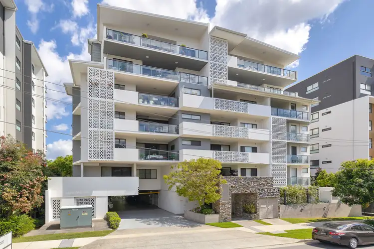 201/16 Curwen Terrace, Chermside QLD 4032