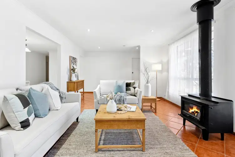 Fifth view of Homely house listing, 4 Wara Court, O'halloran Hill SA 5158
