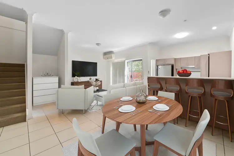 26/2 Toohey Street, Pacific Pines QLD 4211