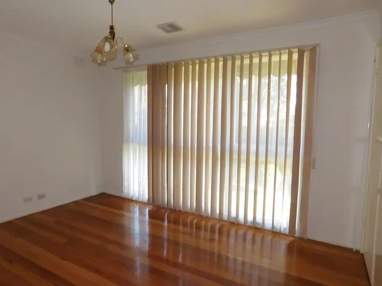 Fifth view of Homely house listing, 25 Circle Drive North, Cranbourne VIC 3977