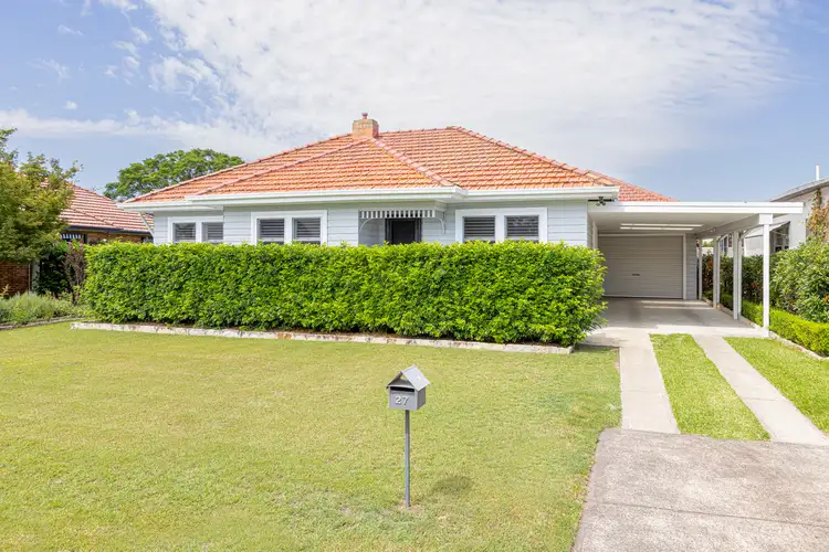 27 Roy Street, Lorn NSW 2320