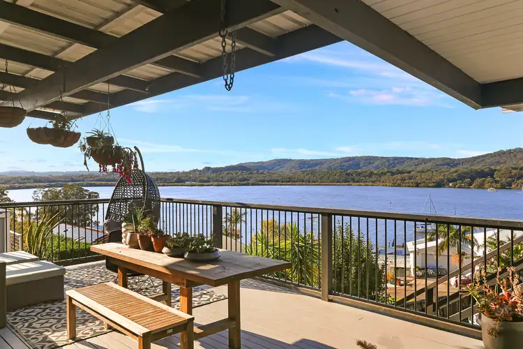 73 Caroline Street, East Gosford NSW 2250
