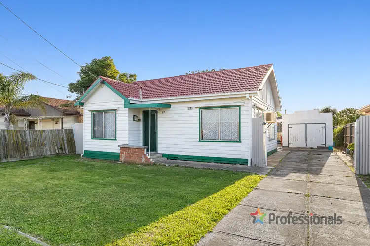 Main view of Homely house listing, 67 view street, St Albans VIC 3021