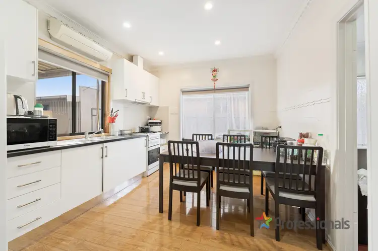 Sixth view of Homely house listing, 67 view street, St Albans VIC 3021