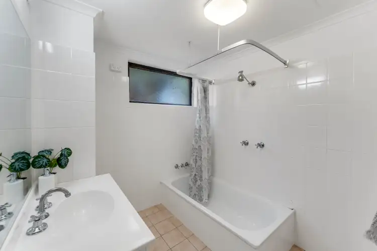 Sixth view of Homely unit listing, 1/28 Weston Street, Coorparoo QLD 4151