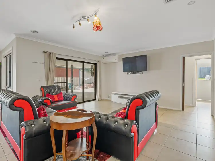 Fifth view of Homely house listing, 20 Dillagar Place, Springdale Heights NSW 2641