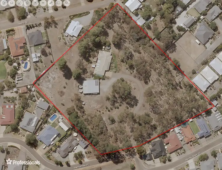 Fourth view of Homely house listing, 6 Hentschke Road, Clare SA 5453
