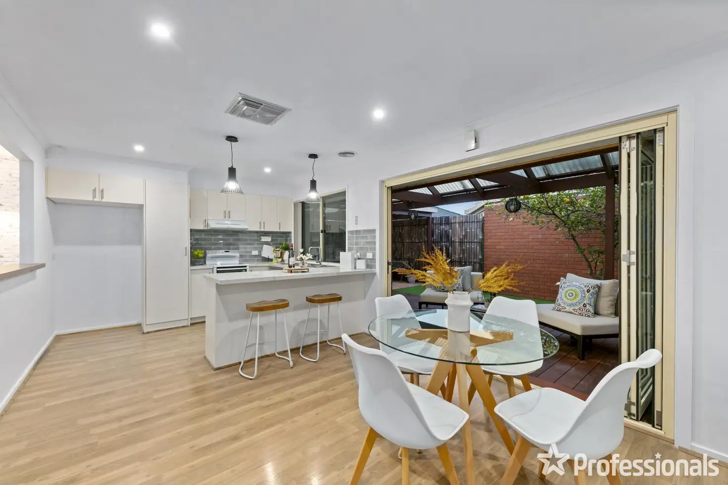 Main view of Homely house listing, 2 Strickland Crescent, Burnside VIC 3023