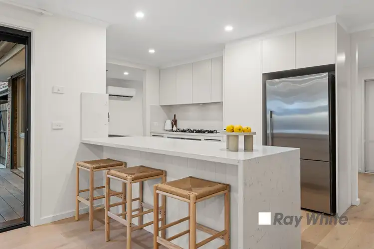 Fourth view of Homely house listing, 2 Ingleton Court, Narre Warren VIC 3805