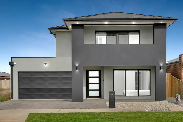 17 Poyner Circuit, Mickleham VIC 3064