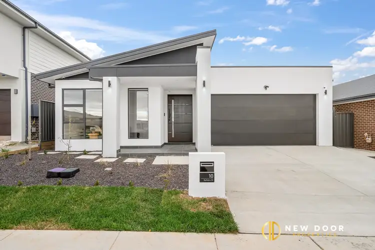 10 Kythera Street, Googong NSW 2620