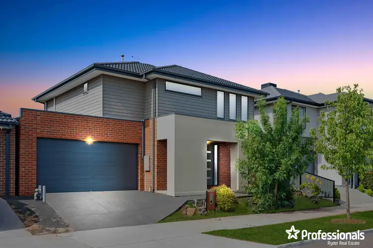 Main view of Homely house listing, 46 Wimbledon Boulevard, Strathtulloh VIC 3338
