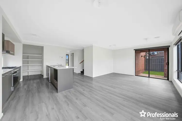 Second view of Homely house listing, 46 Wimbledon Boulevard, Strathtulloh VIC 3338