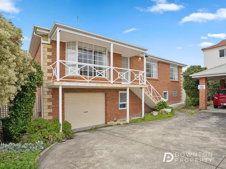 2/2 Cranswick Court, Lenah Valley TAS 7008