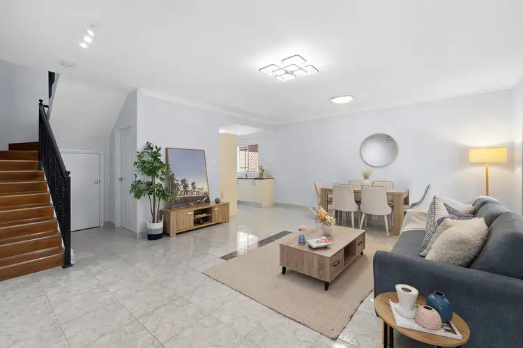 2/40 Roberts Road, Greenacre NSW 2190