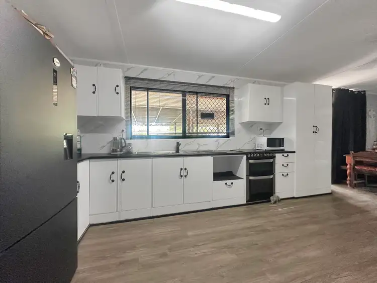 Sixth view of Homely house listing, 10 Heferen Crescent, Black River QLD 4818