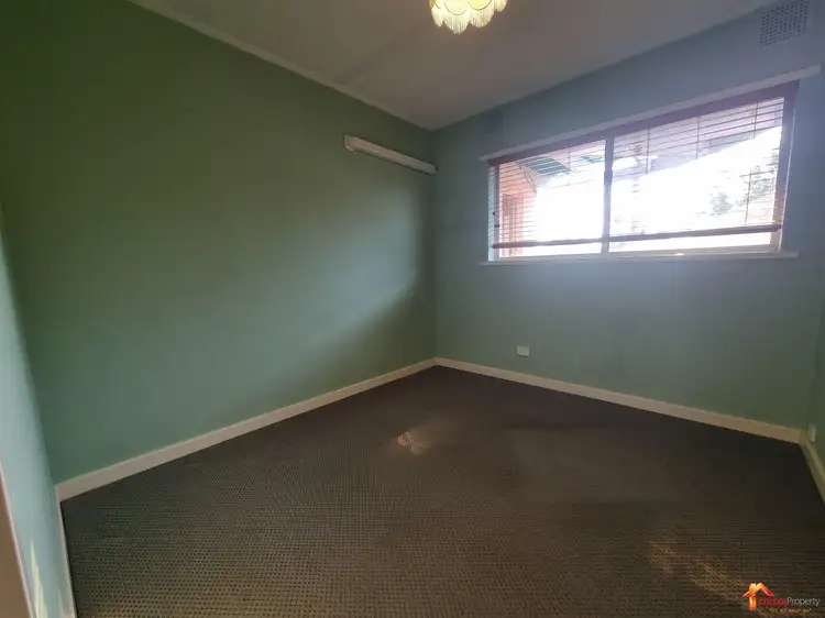 Fifth view of Homely unit listing, 17/4 Canham Way, Orelia WA 6167