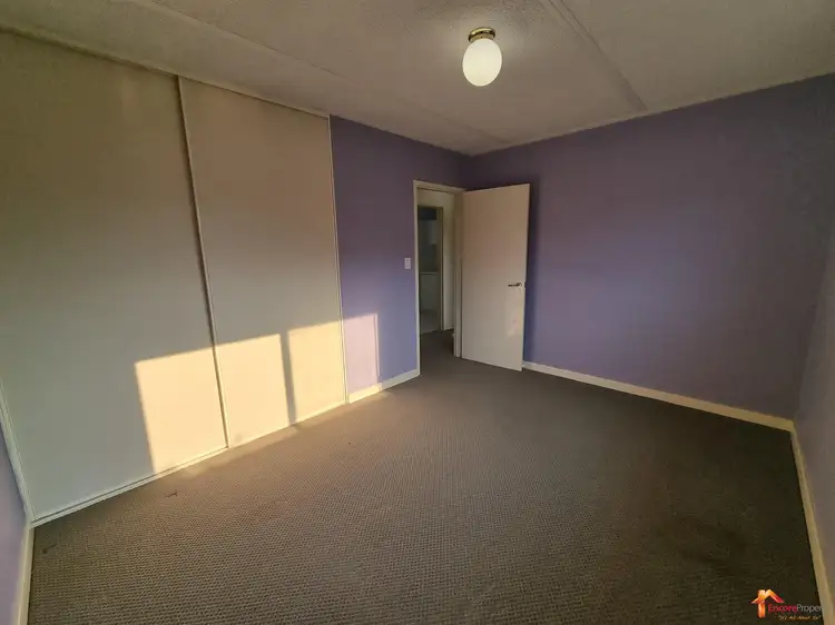 Seventh view of Homely unit listing, 17/4 Canham Way, Orelia WA 6167
