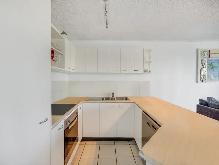 Fifth view of Homely unit listing, 2/41 Canberra Terrace, Caloundra QLD 4551