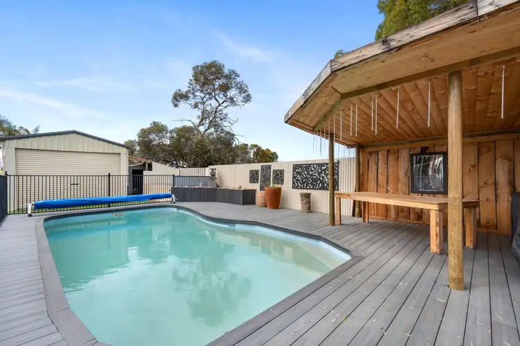 48 Heston Court