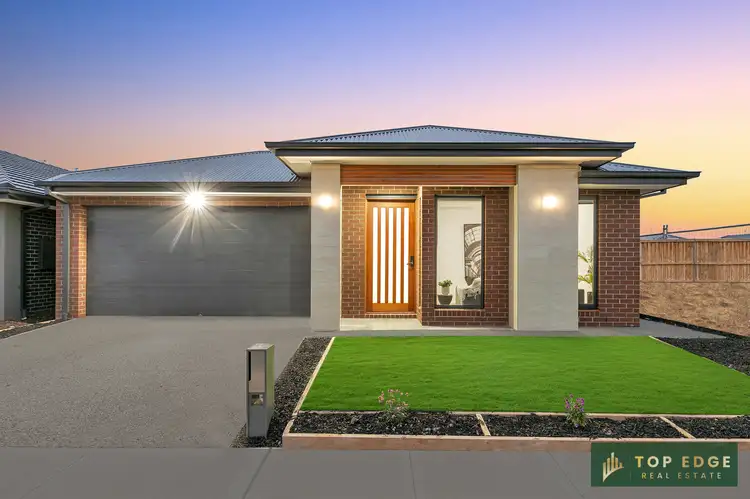 67 Clipston Crescent, Fraser Rise VIC 3336