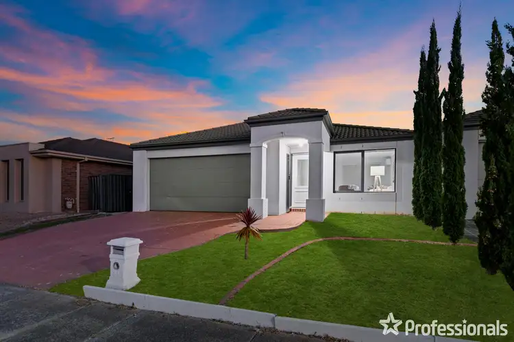 84 Hatchlands Drive, Deer Park VIC 3023