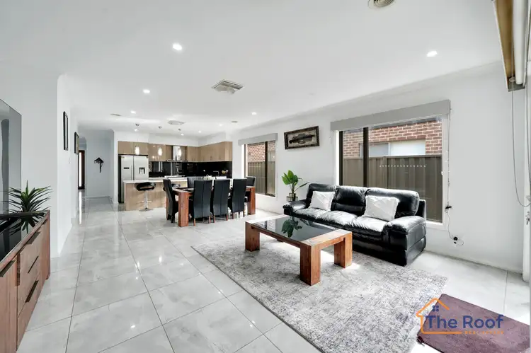 Seventh view of Homely house listing, 8 Narrabeen Street, Tarneit VIC 3029