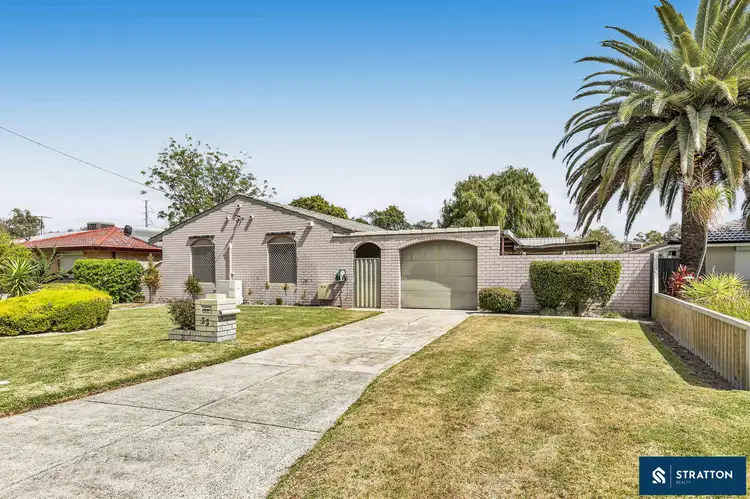 33 Downhill Way, Langford WA 6147
