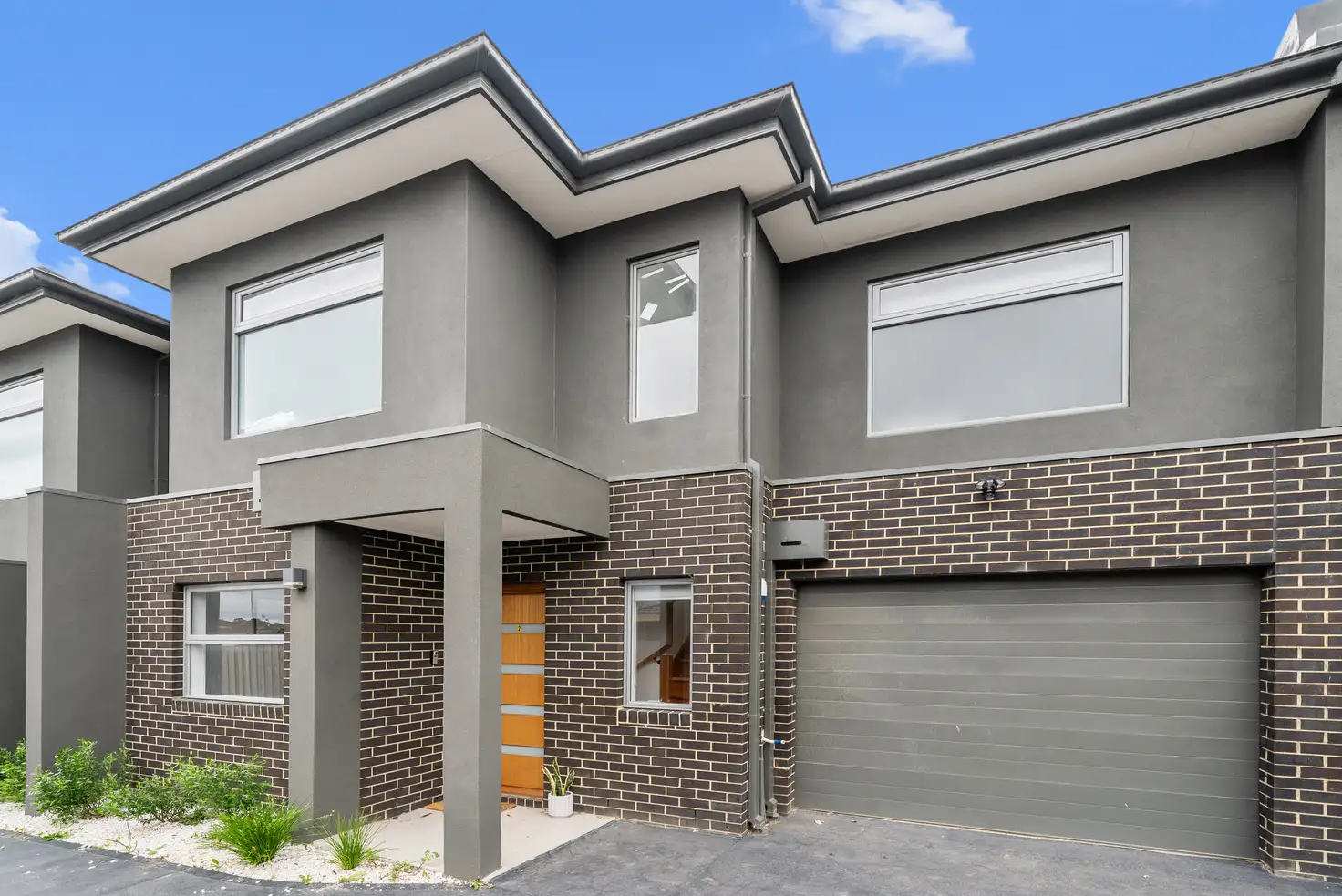 Main view of Homely house listing, 2/23 Gordon Street, Tullamarine VIC 3043