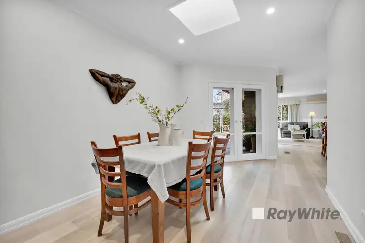 Sixth view of Homely house listing, 2 Mapleson Court, Hallam VIC 3803