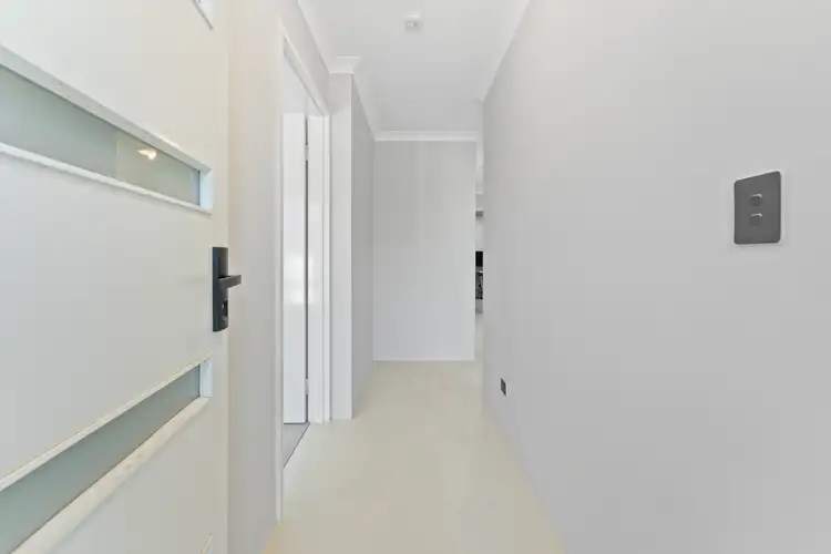 Sixth view of Homely other listing, 10 Pardoo Lane, Coodanup WA 6210