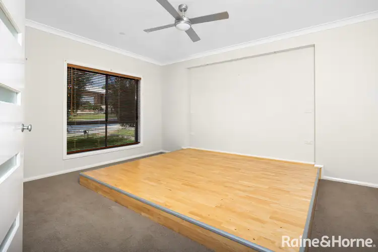 Fifth view of Homely house listing, 20 Brownlow Drive, Bourkelands NSW 2650