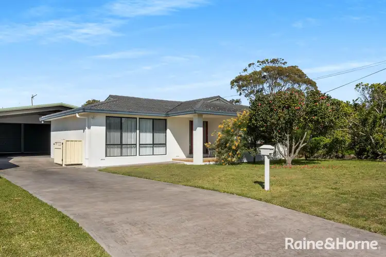 Main view of Homely house listing, 8 Davison Drive, Shoalhaven Heads NSW 2535