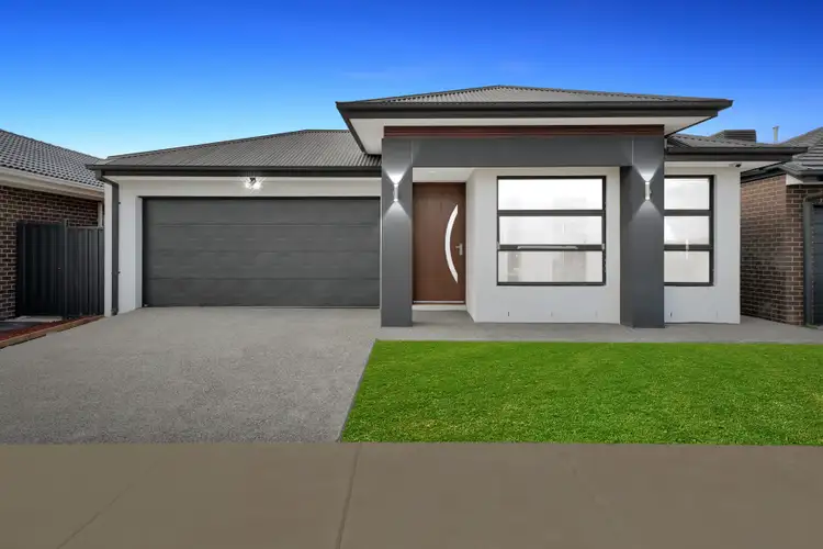 Main view of Homely house listing, 7 Gramercy Place, Strathtulloh VIC 3338