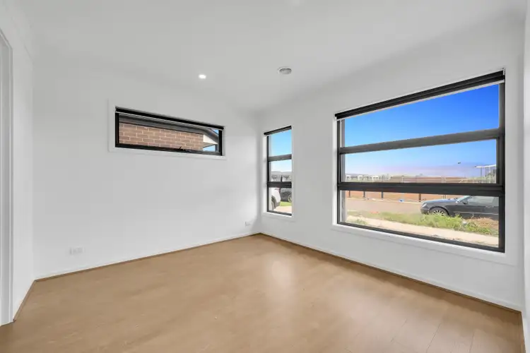 Second view of Homely house listing, 7 Gramercy Place, Strathtulloh VIC 3338